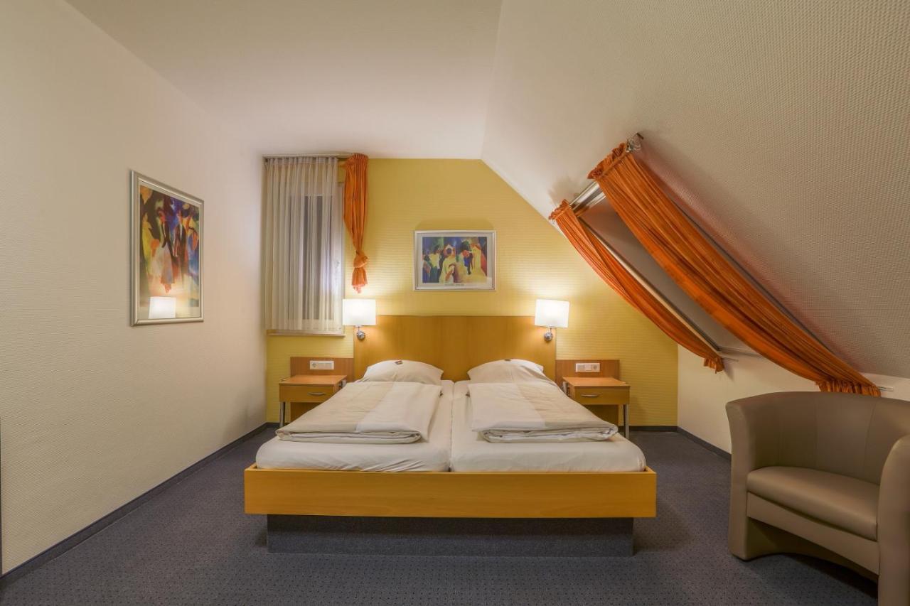 Gaestehaus Janzen Herford Bagian luar foto